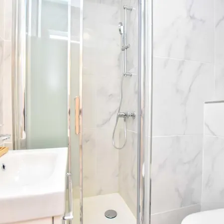 Apartment Cosy 2p - Voltaire - Republique *